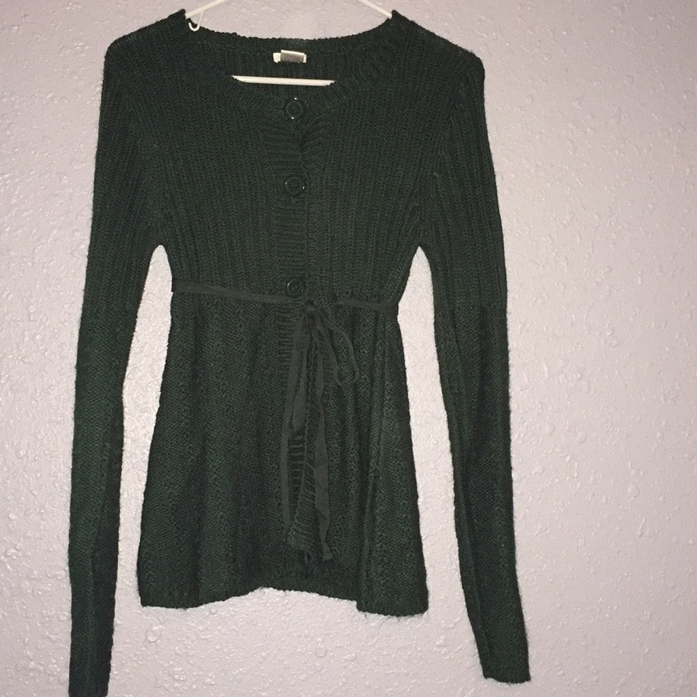 Maurices sweater